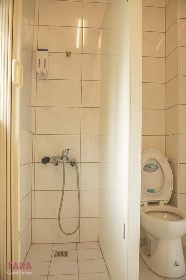 Tara 塔拉guest House Kota Chiayi Bagian luar foto